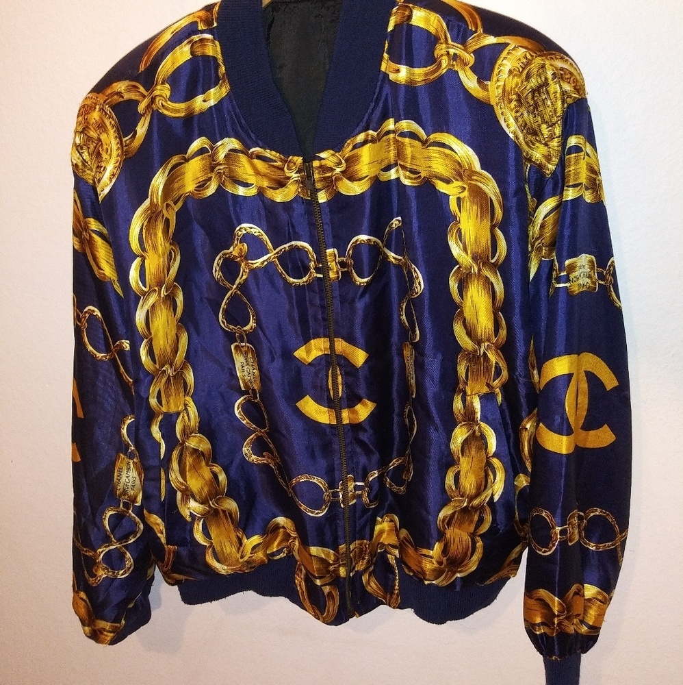 Vintage Chanel Bomber Jacket

Size M/L